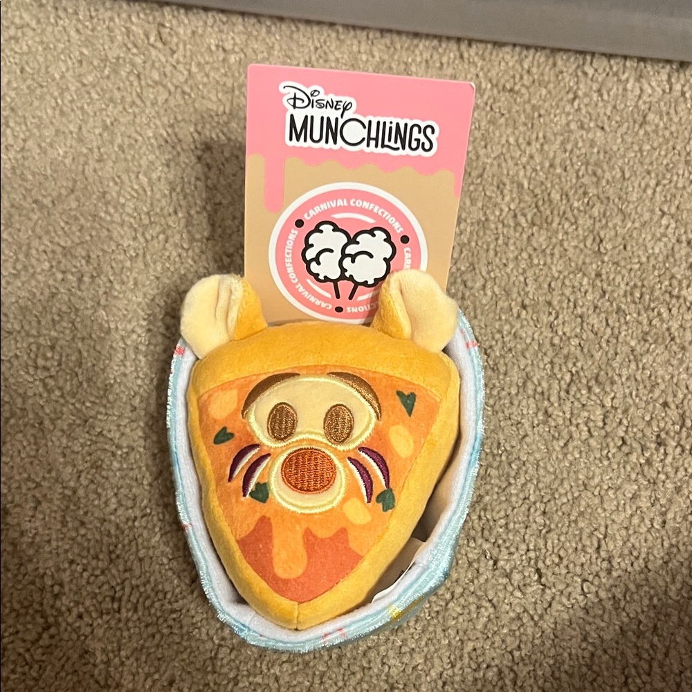 Disney Munchlings Pizza Slice Tigger Plush